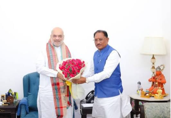 बस्तर के विकास ला लेके मुख्यमंत्री विष्णुदेव साय केन्द्रीय गृहमंत्री अमित शाह संग करे मुलाकात, दूरस्थ इलाका मन मं विकास के रफ्तार तेज