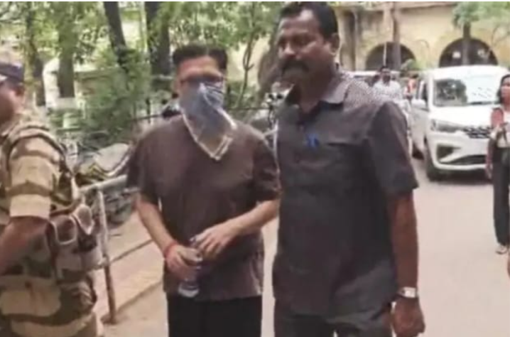 महादेव सट्टा ऐप केस में नया मोड़: EBIX चेयरमैन विकास गर्ग 24 जुलाई तक ED रिमांड पर, विदेशी निवेश के जरिए कथित मनी लॉन्ड्रिंग की जांच तेज