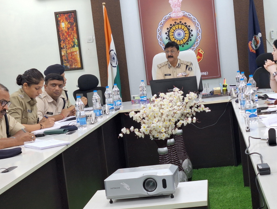बिलासपुर रेंज में अपराधियों पर कसेगा शिकंजा: IG राम गोपाल गर्ग ने दिए ‘एक गुंडा-एक जवान’ नीति लागू करने के निर्देश, प्रिवेंटिव पुलिसिंग को मिलेगी नई धार