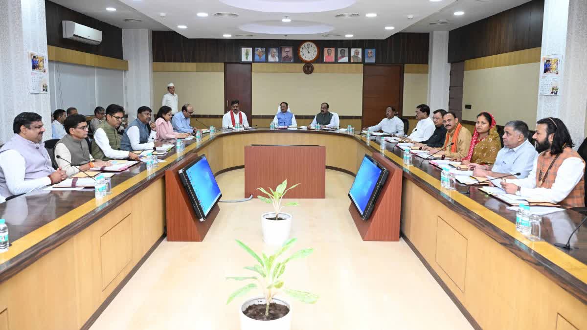छत्तीसगढ़ कैबिनेट के बड़े फैसले: 500 करोड़ के AI मिशन को मंजूरी, डिजिटल क्रांति की ओर बढ़ा प्रदेश; ऊर्जा क्षेत्र को भी मिलेगी नई ताकत