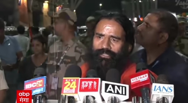 राजधानी में पत्रकारों से बातचीत के दौरान कई अहम मुद्दों पर बोले बाबा रामदेव
