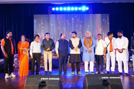 कोरबा में ‘ये शाम मस्तानी’ के साथ जीवंत हुई किशोर कुमार की यादें, सदाबहार गीतों ने श्रोताओं को किया भावविभोर