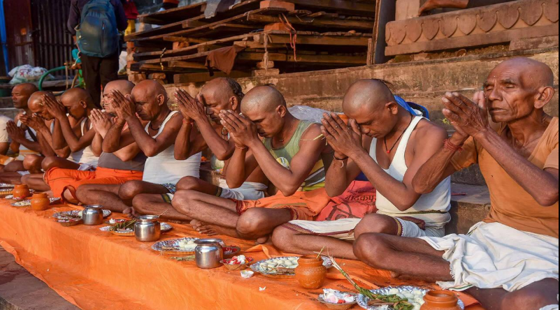 पितृ पक्ष 2026: कब से शुरू हो रहा श्राद्ध पक्ष? जानिए महत्व, पूजा विधि, तर्पण और पिंडदान की पूरी जानकारी